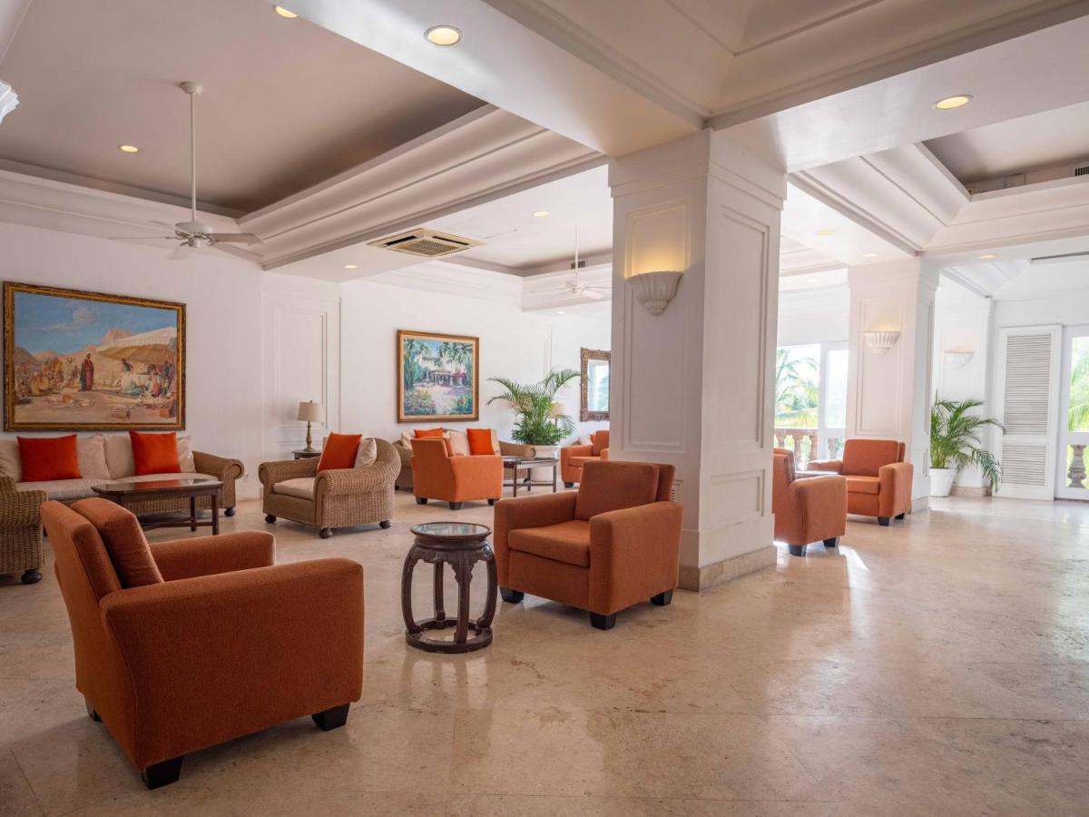 Las Hadas By Brisas Manzanillo Exterior photo Lobby