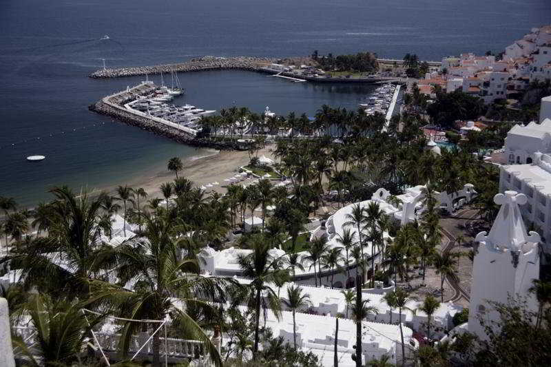 Las Hadas By Brisas Manzanillo Exterior photo Marina and port of Cabo San Lucas