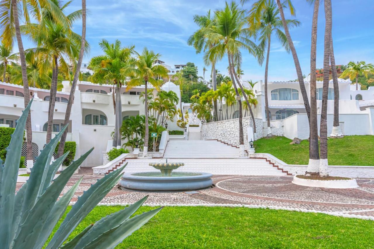 Las Hadas By Brisas Manzanillo Exterior photo Residential area in Punta Mita